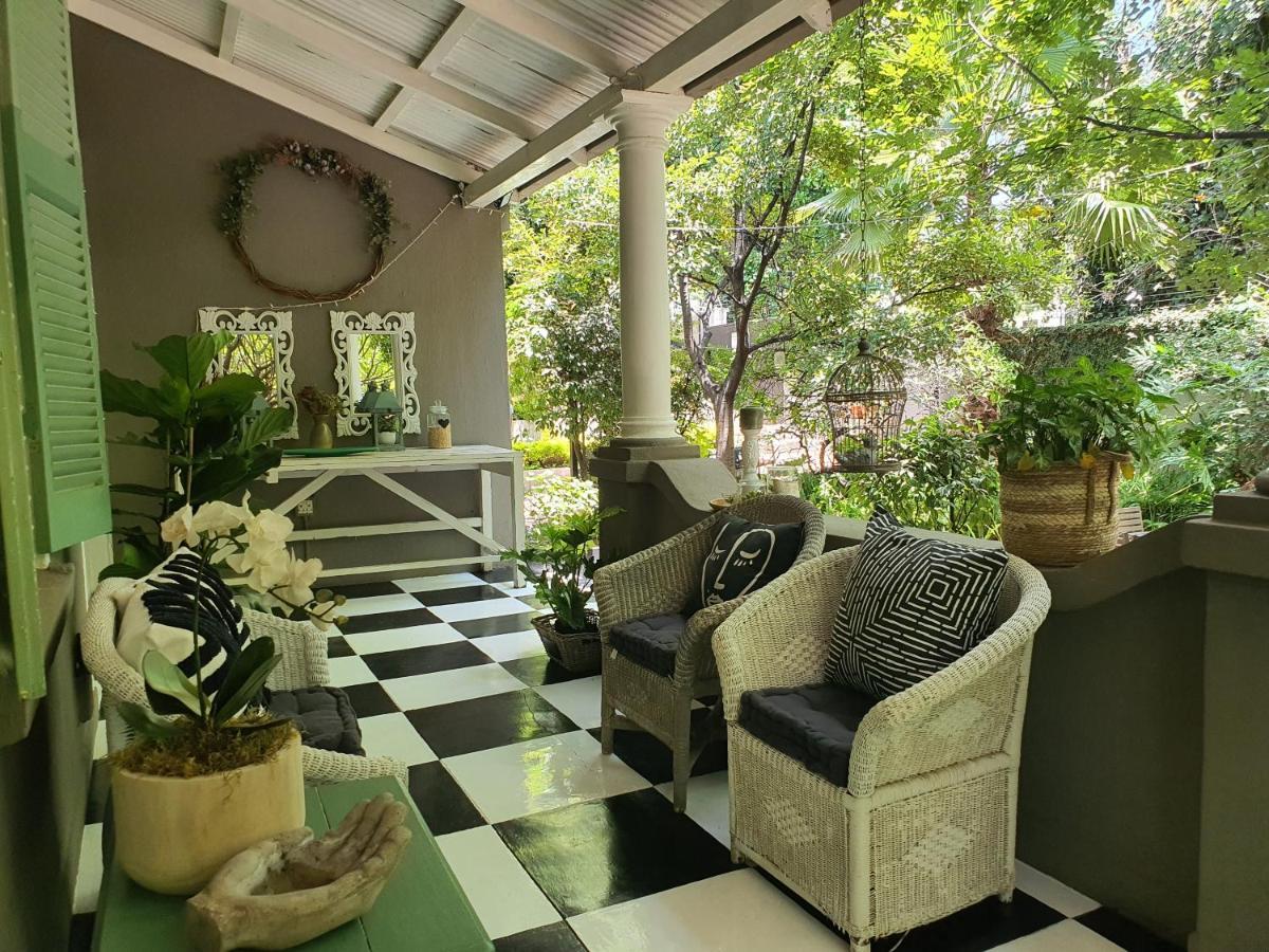 Waterhouse Guest Lodge In Muckleneuk Pretoria-Noord Exterior foto