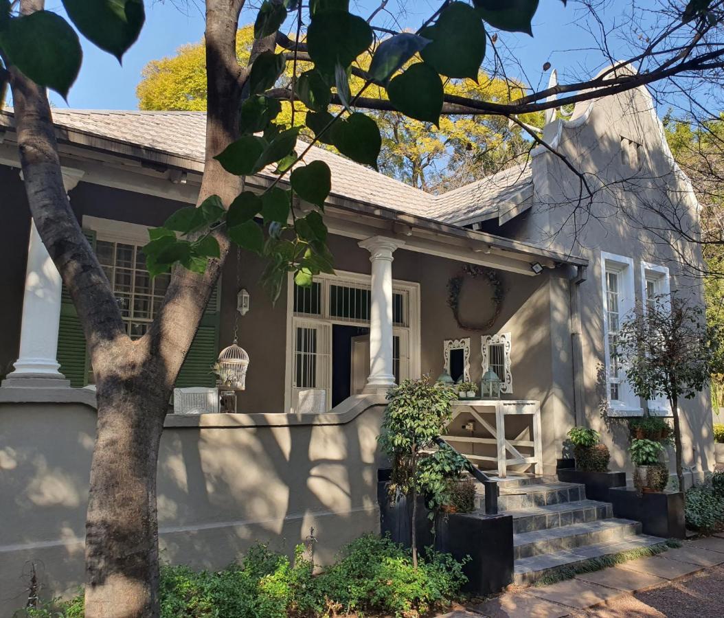 Waterhouse Guest Lodge In Muckleneuk Pretoria-Noord Exterior foto