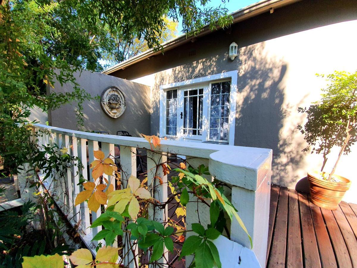 Waterhouse Guest Lodge In Muckleneuk Pretoria-Noord Exterior foto